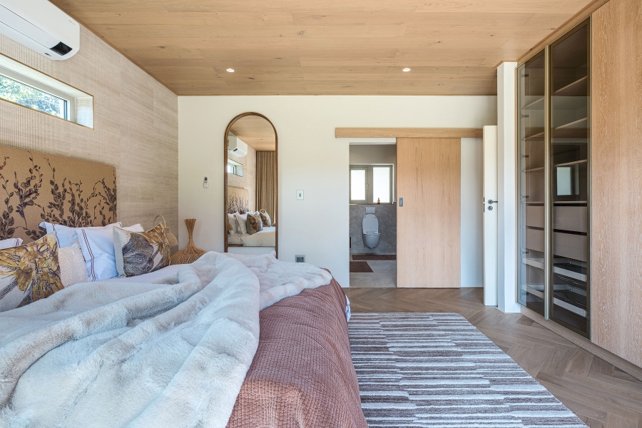To Let 4 Bedroom Property for Rent in Tokai Western Cape